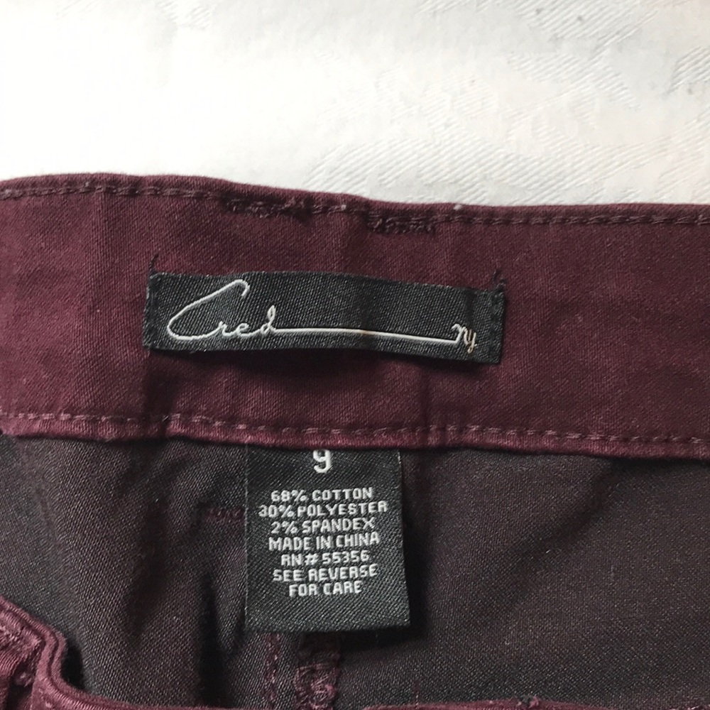 Burgundy stretchy skinny dress pants - Picture 4 of 5